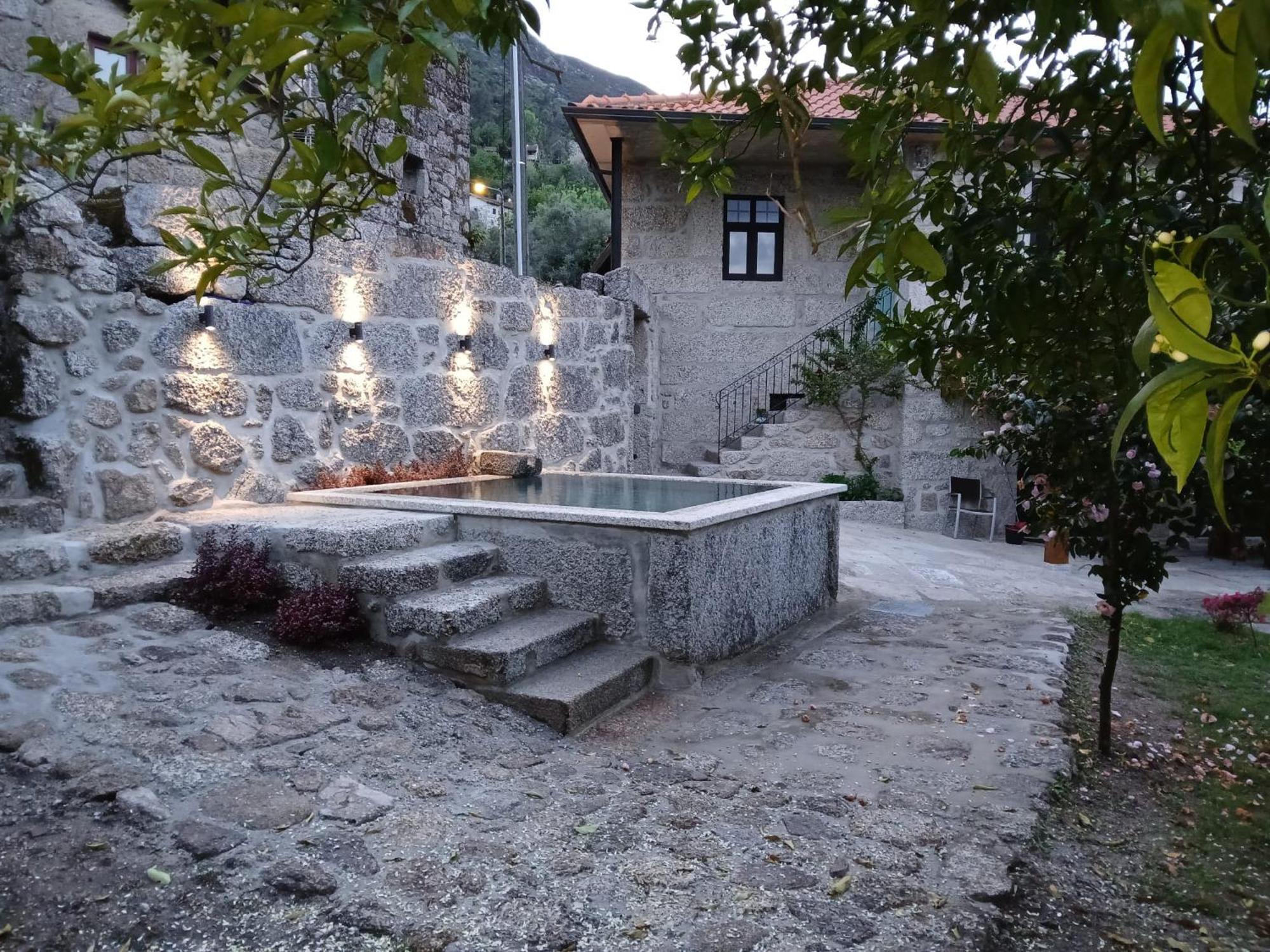 Villa Dos Santos - Geres Country House ภายนอก รูปภาพ
